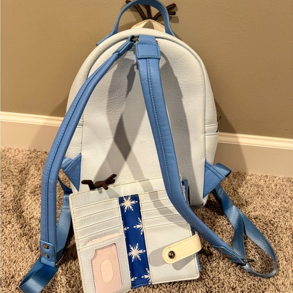 Disney Olaf Blue and White Backpack and Wallet Set - Picture 3 of 3
